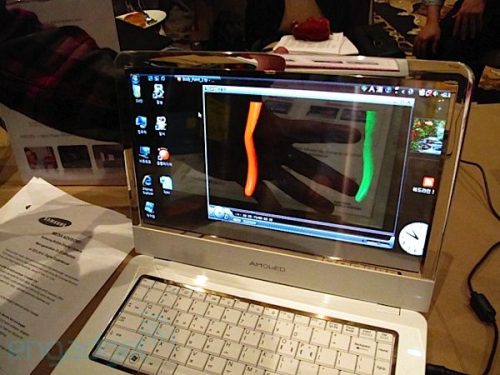 Leicht durchschaubar - Samsung-Laptop mit transparentem OLED-Display 