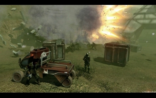 Die Demoversion zu Red Faction: Guerilla ist ab sofort auf dem deutschen Xbox Live Marktplatz erhältlich. Ihr erlebt hier in der Rolle des Freiheitskämpfers Alec Mason eine actiongeladene Einzelspieler-Mission. Die Demo zeigt das Ausmaß an Zerstörung, das mit der GeoMod 2.0 Zerstörungs-Engine erreicht werden kann. Pünktlich zum Start der Demo ist nun auch die offizielle Website zur Demo online: unter www.rfg-demo.de gibt es neben Videos und Screenshots den direkten Link zum Xbox Live Marktplatz - so könnt ihr sofort den Download auf die eigene Konsole starten. Red Faction: Guerrilla erscheint am 5. Juni 2009 für Playstation 3 und Xbox 360. Die Veröffentlichung der PC-Version folgt im Sommer. Quelle: