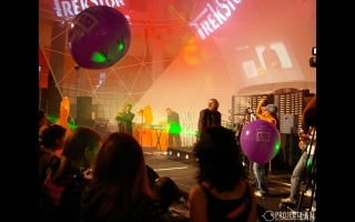 Mit einer glanzvollen Gala wurde am 30. August 2007 im Berliner Palais am Funkturm die IFA 2007 eröffnet. In exklusivem Ambiente feierten rund 600 geladene Gäste aus Politik, Wirtschaft und Entertainment.