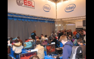 Die ESL Free Gaming Area