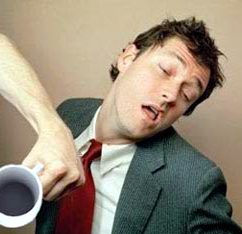 Schlagring-Kaffeetasse für eSportler?
