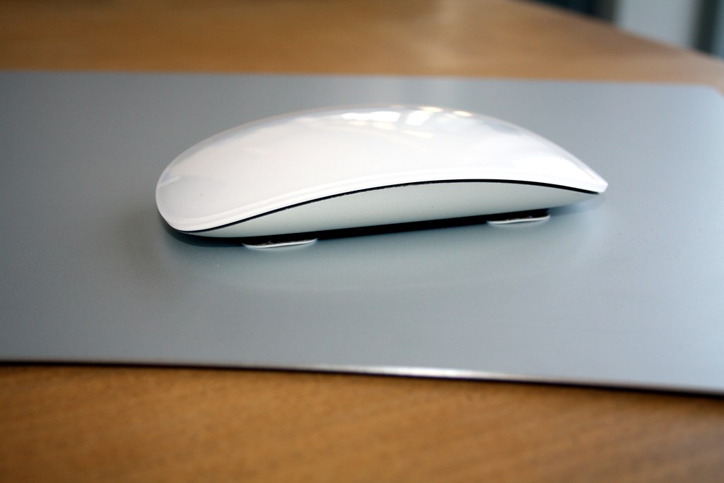 Magic Mouse vs gamerpro