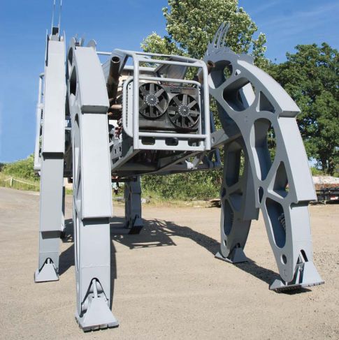 Amerikaner baut ersten Star Wars Kampfroboter