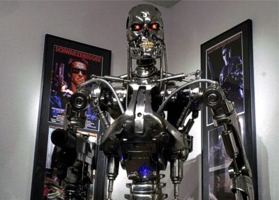 Terminator T 800 für 20.000 Dollar bei eBay erhältlich