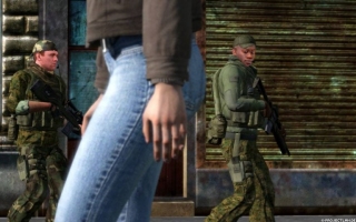 ARMA 2 bietet eine weitverzweigte Kampagne, die du als Spieler vorantreibst und durch deine Entscheidungen beeinflusst. Gewinne das Vertrauen einer bevorzugten Kriegspartei - oder spiele diese gegen eine andere aus. Deine Wahl wird die Zukunft des Landes verändern. Du kannst darüber entscheiden, welche Fraktion an die Macht kommt oder ob überhaupt keine siegreich sein wird. Wirst du einen stabilen Frieden etablieren können? Oder einen noch schlimmeren Krieg auslösen?