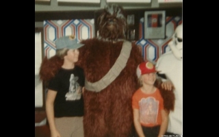Kreativ, ausgefallen, improvisiert oder einfach irrsinnig komisch - StarWars Fans bauen ihre eigenen Filmklamotten.